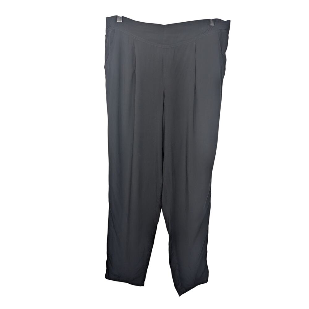 Free People Black Rayon Pull-On Lightweight Tapered Leg Pant